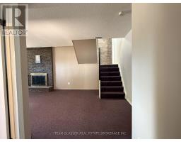 708 VILLAGE GREEN AVENUE - 17