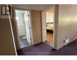 708 VILLAGE GREEN AVENUE - 20