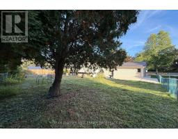 708 VILLAGE GREEN AVENUE - 29