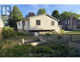 708 VILLAGE GREEN AVENUE - 30
