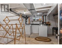 21948 ADELAIDE STREET N - 30