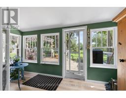 21948 ADELAIDE STREET N - 31