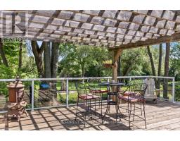 21948 ADELAIDE STREET N - 37