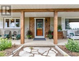 21948 ADELAIDE STREET N - 4