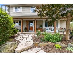 21948 ADELAIDE STREET N - 6