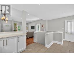 105A DEVONSHIRE AVENUE - 17