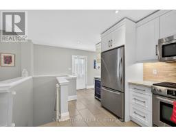 105A DEVONSHIRE AVENUE - 18