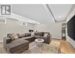 105A DEVONSHIRE AVENUE - 28