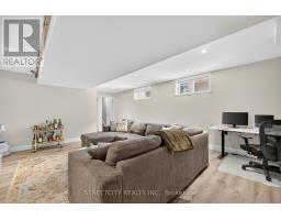 105A DEVONSHIRE AVENUE - 29