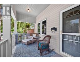 105A DEVONSHIRE AVENUE - 8