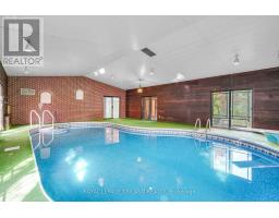 808 CLEARVIEW CRESCENT - 32