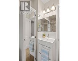 62 LINWOOD STREET - 21