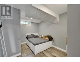 141 ST ANDREW STREET E - 35