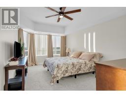 1201 - 744 WONDERLAND ROAD S - 17