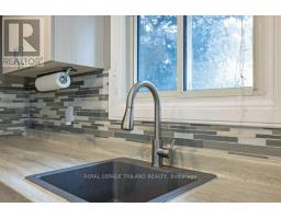 17 WINDING WAY CRESCENT - 13