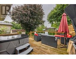 17 WINDING WAY CRESCENT - 34