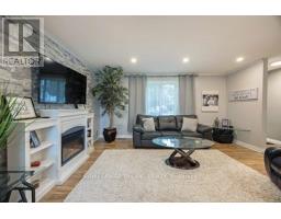 17 WINDING WAY CRESCENT - 5