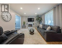 17 WINDING WAY CRESCENT - 6