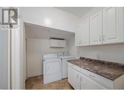 840 QUEENS AVENUE - 19