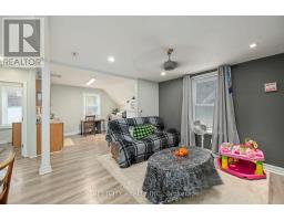 840 QUEENS AVENUE - 22
