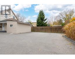 840 QUEENS AVENUE - 31