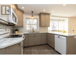 37 ARNELLA CRESCENT - 10