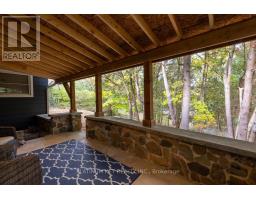 37 ARNELLA CRESCENT - 26