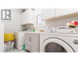 35 HUMMINGBIRD CRESCENT - 22