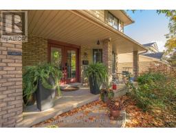 770 BARCLAY ROAD - 8