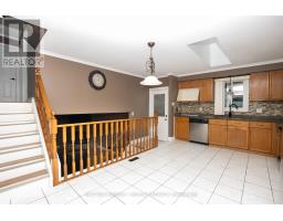 106 CHRISTIANS COURT - 11