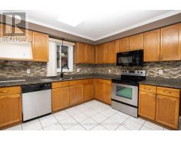 106 CHRISTIANS COURT - 13