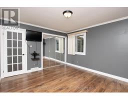 106 CHRISTIANS COURT - 21