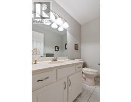 28 - 163 PINE VALLEY DRIVE - 31