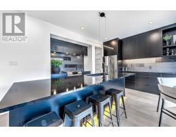 1333 SHIELDS PLACE - 9