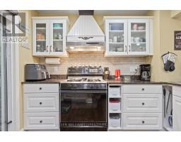 2628 DUNDAS STREET - 10