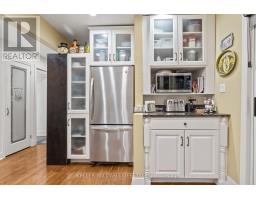 2628 DUNDAS STREET - 13