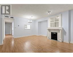 102 - 460 WELLINGTON STREET - 21