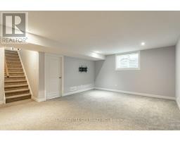 2 DIAMONDRIDGE COURT - 24