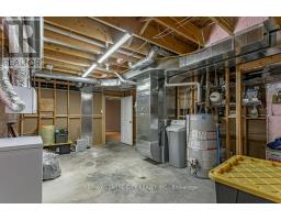 2 DIAMONDRIDGE COURT - 27