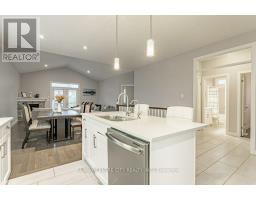 2 DIAMONDRIDGE COURT - 7