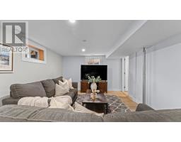 164 ELWORTHY AVENUE - 22