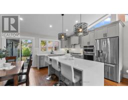 164 ELWORTHY AVENUE - 3