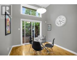 1689 BAYSWATER CRESCENT - 10