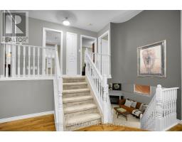 1689 BAYSWATER CRESCENT - 16