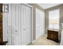 1689 BAYSWATER CRESCENT - 22