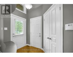 1689 BAYSWATER CRESCENT - 6