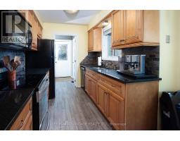 126 OLYMPIC CRESCENT - 9