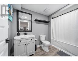 191 GILMOUR DRIVE - 31