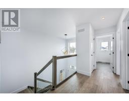 245 HESSELMAN CRESCENT - 21