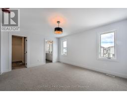 245 HESSELMAN CRESCENT - 22